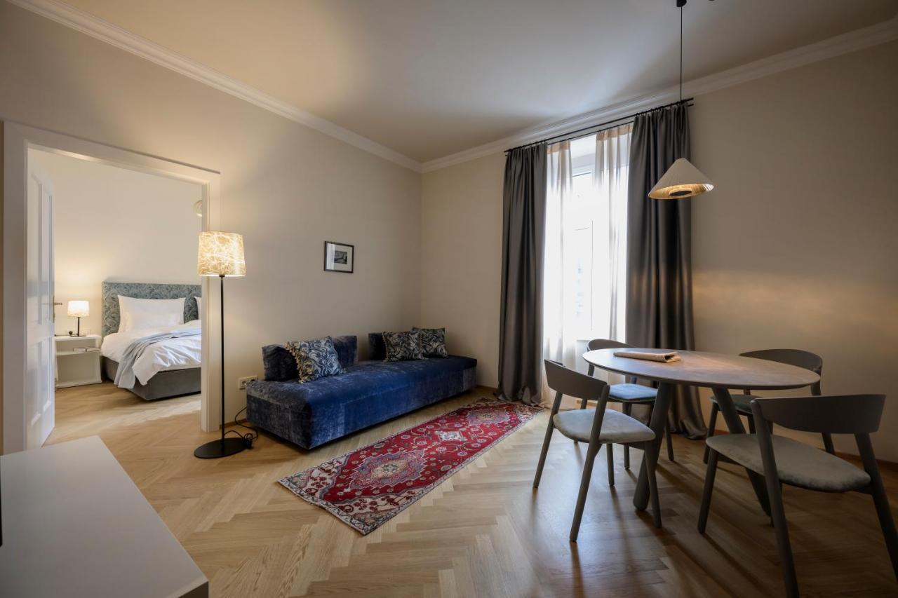 Hotel Bruneck Design-Apartments Exterior photo