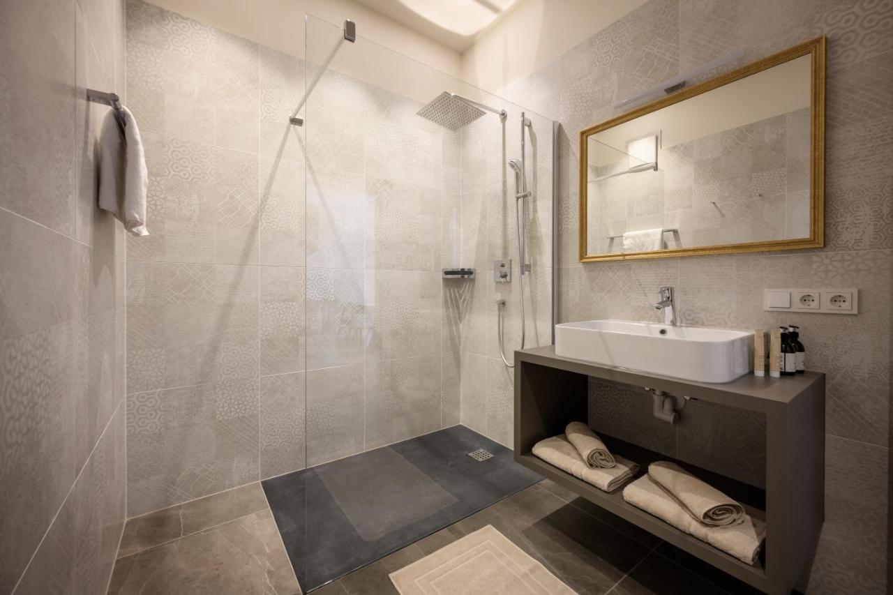 Hotel Bruneck Design-Apartments Exterior photo
